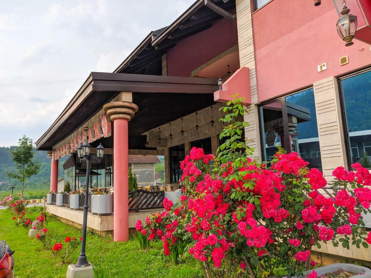 Motel Stecak Jajce Exterior foto